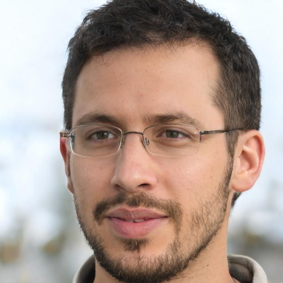 Портрет Максима Левченка